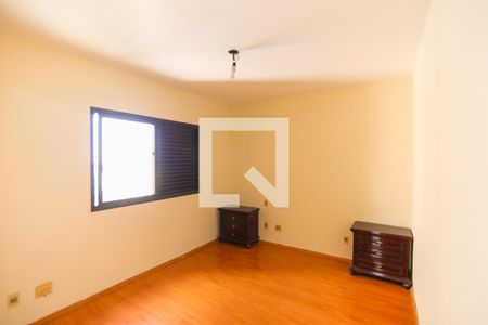 Apartamento à venda com 148m², 4 quartos e 4 vagasQuarto 1