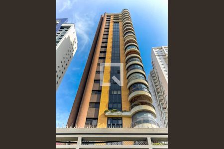 Apartamento à venda com 148m², 4 quartos e 4 vagasFachada