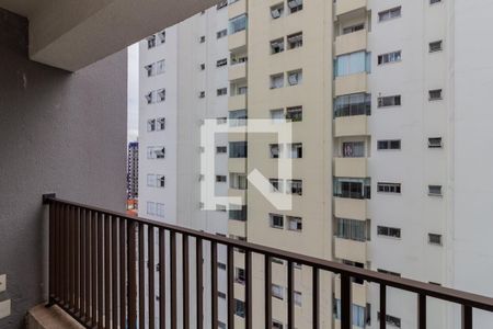 Varanda de kitnet/studio à venda com 2 quartos, 53m² em Vila Uberabinha, São Paulo