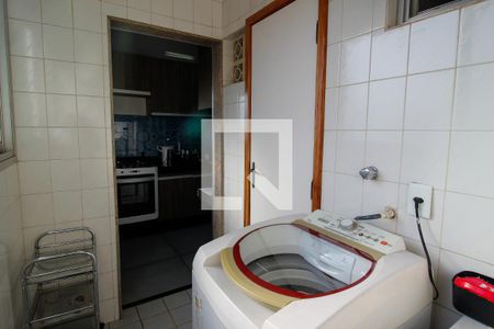 Area de Serviço de apartamento para alugar com 2 quartos, 90m² em Funcionários, Belo Horizonte
