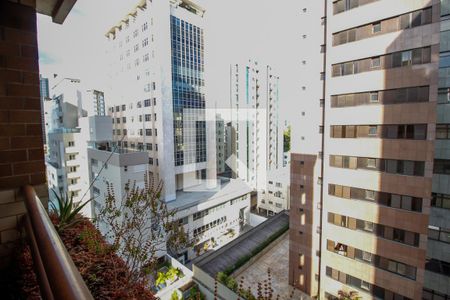 Apartamento para alugar com 90m², 2 quartos e 1 vagaVista da Suite