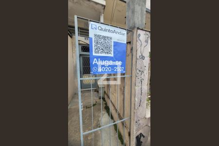 Casa para alugar com 70m², 2 quartos e sem vagaPlaca instalada