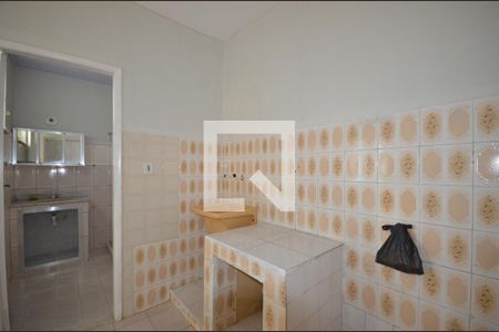 Casa para alugar com 70m², 2 quartos e sem vagaÁrea de Serviço