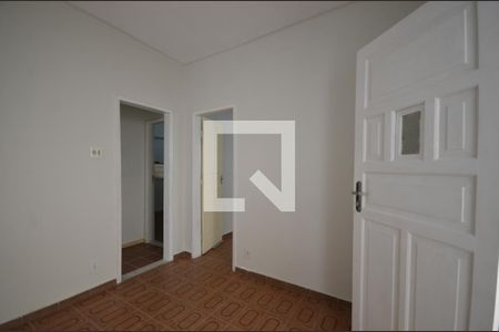 Sala de casa para alugar com 2 quartos, 70m² em Penha Circular, Rio de Janeiro