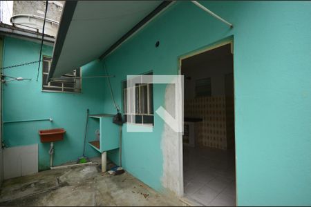 Casa para alugar com 70m², 2 quartos e sem vagaÁrea de Serviço 2