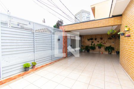 Casa à venda com 363m², 3 quartos e 4 vagas Casa à venda com 363m², 3 quartos e 4 vagasGaragem