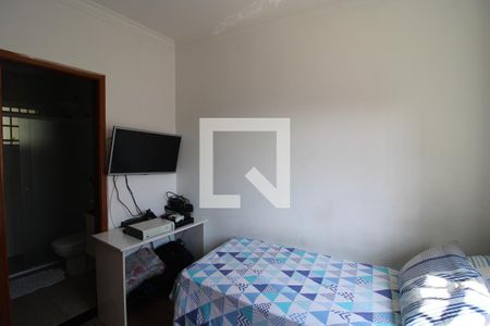 Casa à venda com 289m², 4 quartos e 2 vagasSuíte 3