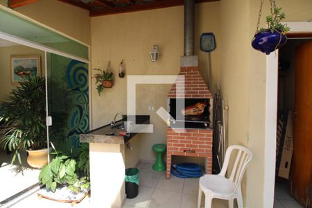 Casa à venda com 289m², 4 quartos e 2 vagasChurrasqueira