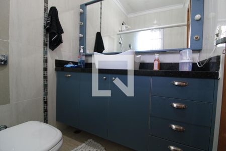 Casa à venda com 289m², 4 quartos e 2 vagasBanheiro da suíte 1