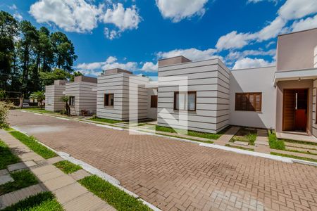 Casa de condomínio à venda com 72m², 2 quartos e 1 vagaVista