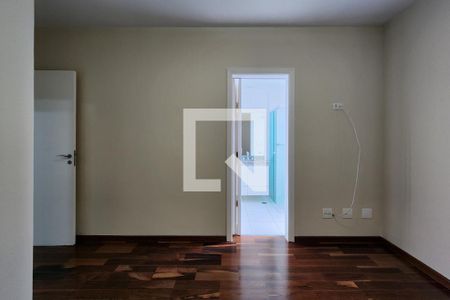 Apartamento para alugar com 147m², 3 quartos e 2 vagas Apartamento para alugar com 147m², 3 quartos e 2 vagasSuíte 1