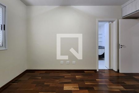 Apartamento para alugar com 147m², 3 quartos e 2 vagas Apartamento para alugar com 147m², 3 quartos e 2 vagasSuíte 2