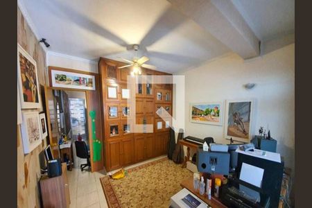 Casa à venda com 238m², 4 quartos e 2 vagas