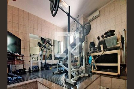 Casa à venda com 238m², 4 quartos e 2 vagas