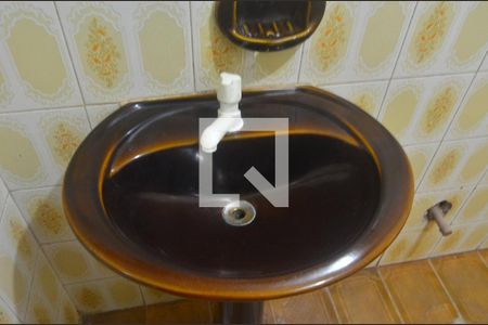 Casa à venda com 144m², 6 quartos e 7 vagasBanheiro Social