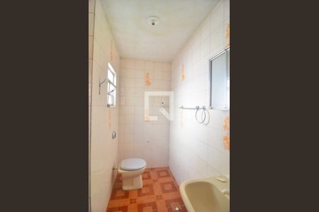 Casa à venda com 144m², 6 quartos e 7 vagasBanheiro Suíte