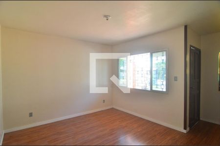 Sala 1 de casa à venda com 6 quartos, 144m² em Bairro Fátima, Canoas