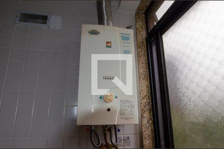 Apartamento à venda com 100m², 3 quartos e 2 vagasÁrea de serviço