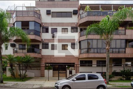 Apartamento à venda com 100m², 3 quartos e 2 vagasFachada