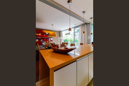 Casa à venda com 504m², 3 quartos e 6 vagasCozinha