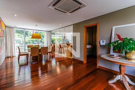 Sala de Jantar de casa à venda com 3 quartos, 504m² em Jardim São Bento, São Paulo