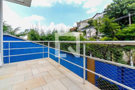 Casa à venda com 504m², 3 quartos e 6 vagasSacada da Sala de Jantar