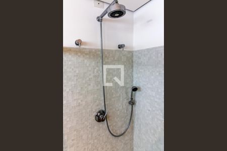 Casa à venda com 504m², 3 quartos e 6 vagasBanheiro da Suíte 2