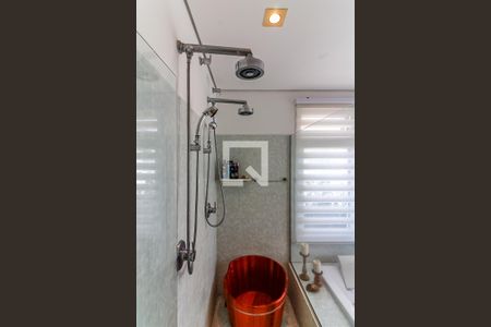 Casa à venda com 504m², 3 quartos e 6 vagasBanheiro da Suíte Master