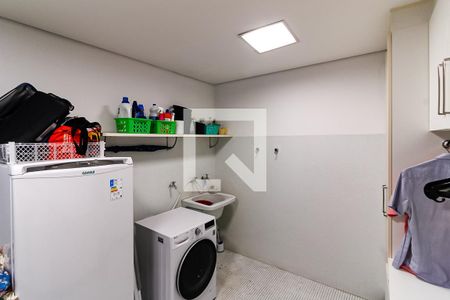 Casa à venda com 504m², 3 quartos e 6 vagasLavanderia