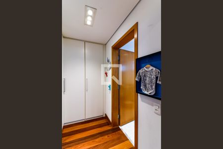 Casa à venda com 504m², 3 quartos e 6 vagasCloset da Suíte 1