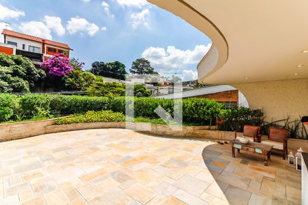 Casa à venda com 504m², 3 quartos e 6 vagasVaranda