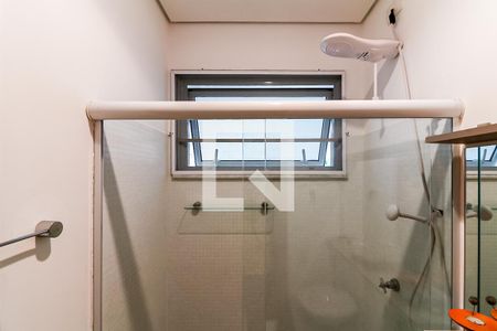 Casa à venda com 504m², 3 quartos e 6 vagasBanheiro de Serviço