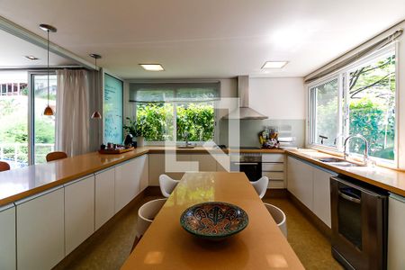 Casa à venda com 504m², 3 quartos e 6 vagasCozinha