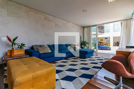 Sala de TV de casa à venda com 3 quartos, 504m² em Jardim São Bento, São Paulo