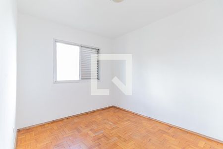 Quarto 2 de apartamento para alugar com 3 quartos, 75m² em Jardim Umuarama, São Paulo