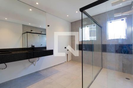 Casa para alugar com 298m², 3 quartos e 8 vagas Casa para alugar com 298m², 3 quartos e 8 vagasBanheiro Suíte