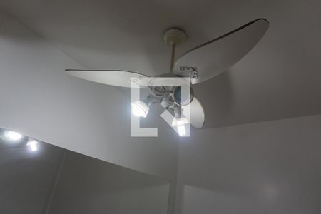 Sala
 de apartamento para alugar com 2 quartos, 42m² em Bela Vista, São Paulo