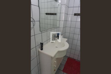 Apartamento para alugar com 42m², 2 quartos e sem vagaBanheiro