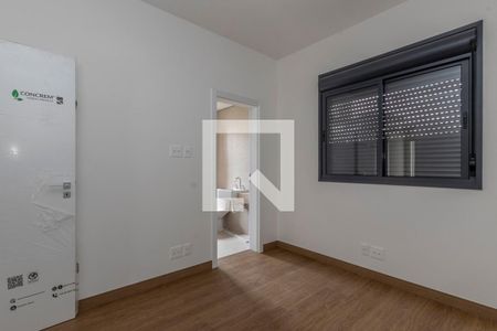 Apartamento à venda com 150m², 4 quartos e 3 vagas Apartamento à venda com 150m², 4 quartos e 3 vagasSuíte 2