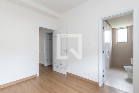 Apartamento à venda com 150m², 4 quartos e 3 vagas Apartamento à venda com 150m², 4 quartos e 3 vagasSuíte 2