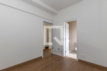 Apartamento à venda com 150m², 4 quartos e 3 vagas Apartamento à venda com 150m², 4 quartos e 3 vagasSuíte 1