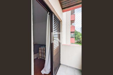 Apartamento à venda com 103m², 2 quartos e 2 vagasVaranda da suíte