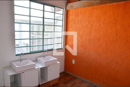 Sala de casa à venda com 2 quartos, 340m² em São Lucas, Belo Horizonte