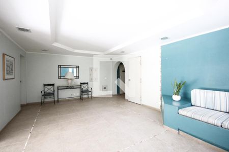 Apartamento à venda com 56m², 2 quartos e 1 vagaHall de entrada