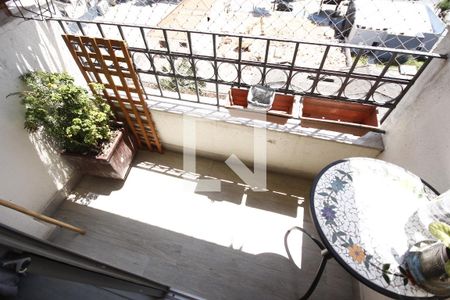 Apartamento à venda com 56m², 2 quartos e 1 vagaVaranda