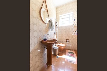 Casa à venda com 185m², 3 quartos e 2 vagas Casa à venda com 185m², 3 quartos e 2 vagasLavabo