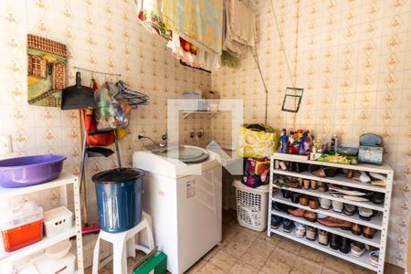 Casa à venda com 185m², 3 quartos e 2 vagas Casa à venda com 185m², 3 quartos e 2 vagasÁrea de serviço