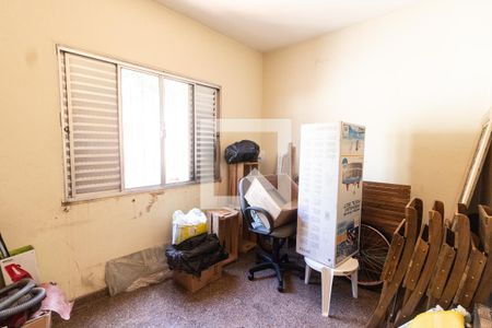 Casa à venda com 185m², 3 quartos e 2 vagas Casa à venda com 185m², 3 quartos e 2 vagasQuarto de serviço