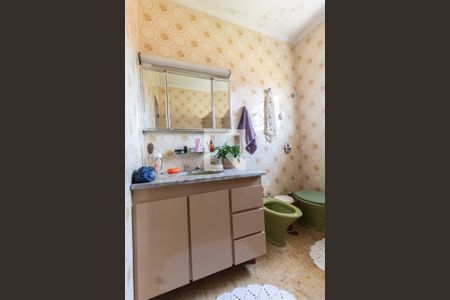 Casa à venda com 185m², 3 quartos e 2 vagas Casa à venda com 185m², 3 quartos e 2 vagasSuíte