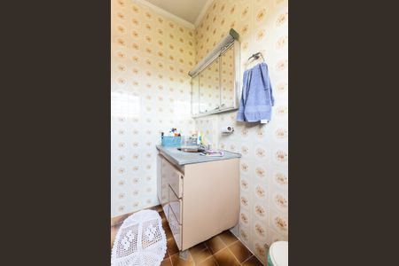 Casa à venda com 185m², 3 quartos e 2 vagas Casa à venda com 185m², 3 quartos e 2 vagasBanheiro